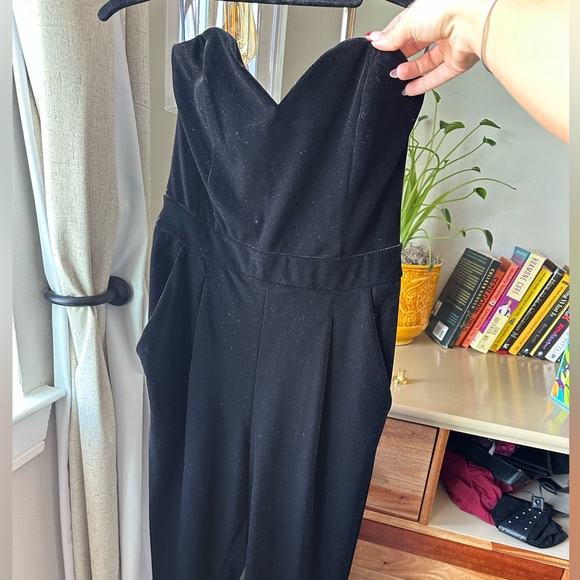 Express Black Strapless Sweetheart Velvet Pantsuit - Picture 8 of 8